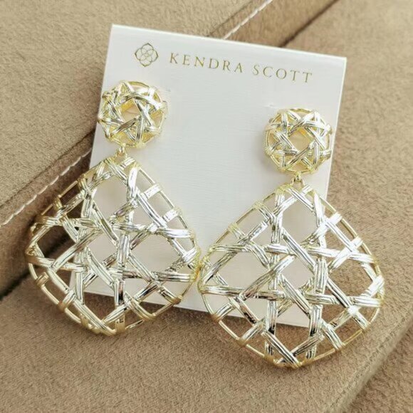 Kendra Scott Jewelry - Kendra Scott Stud Earrings